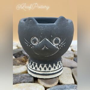 Eric Cat Stone Planter Pot
